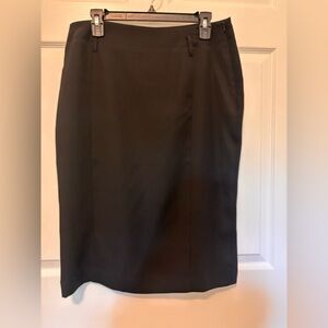 TOM FORD Classic Black Pencil Skirt